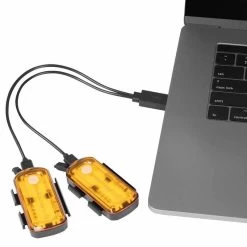 Luce Blackburn Side Beacon Laterale Usb Nero -Negozio Di Attrezzature Per Biciclette asdf 1