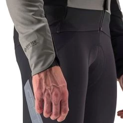 Giacca Castelli Alpha Ros 2 Rosso Corsa Grigio/nero -Negozio Di Attrezzature Per Biciclette giacca castelli alpha ros 2 rosso corsa grigio nero 5