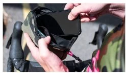 Muc-Off Borsa Essential Case Camouflage -Negozio Di Attrezzature Per Biciclette mucoff1